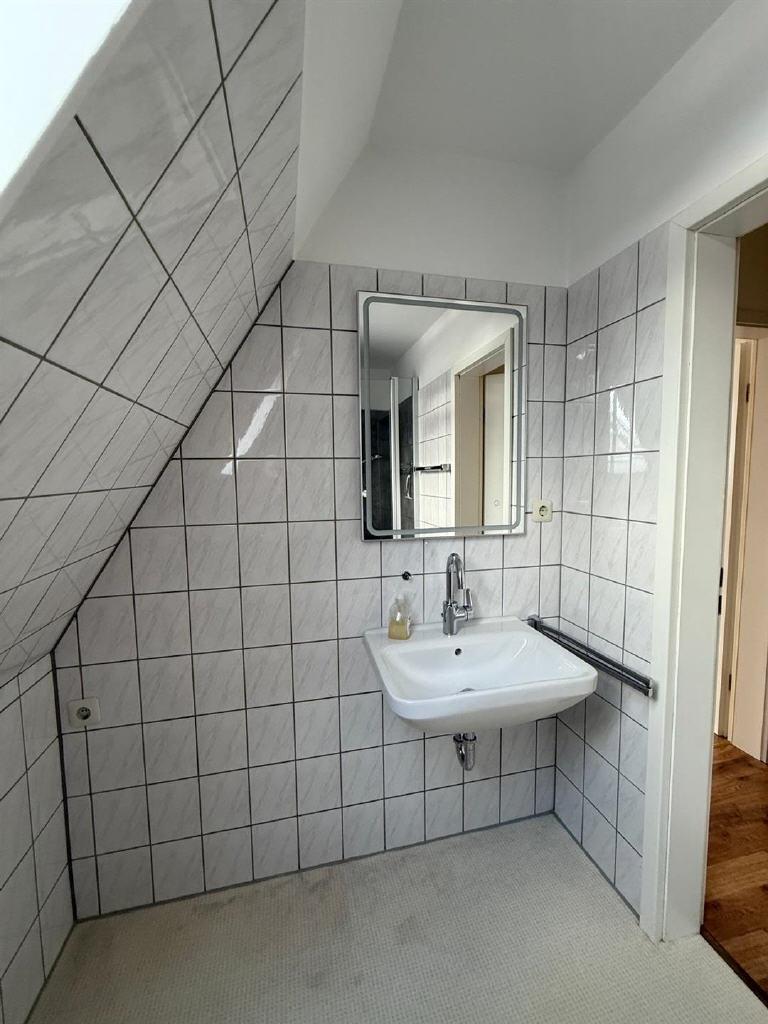 Gemütliche 3-Zimmerwohnung im Zentrum von Paderborn -ruhige Einzelperson erwünscht- - Photo 4